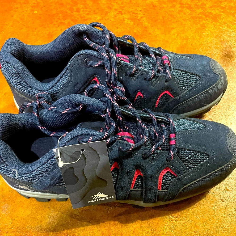 Women’s High sierra hiking shoe